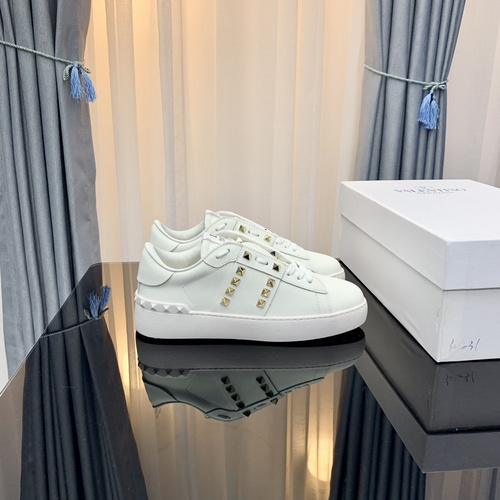 Valentino sneakers 35-44-4759e1d8